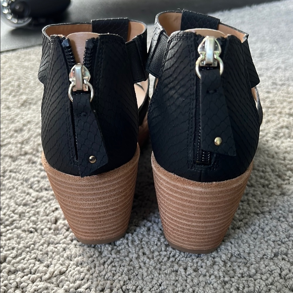 Dr. Scholl's Black Strappy Wedge Sandals - Picture 3 of 4